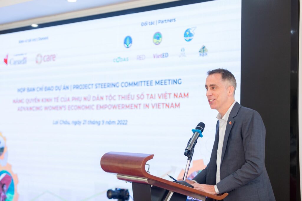 Nâng quyền kinh tế - AWEEV